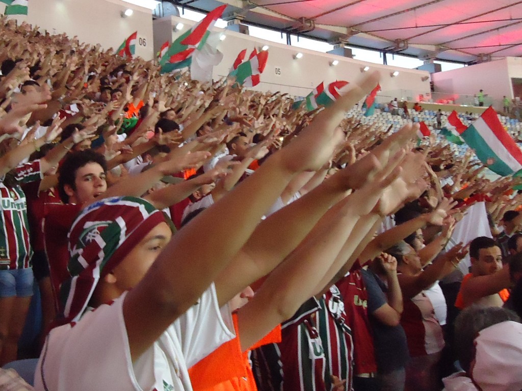 A torcida do Fluminense receberá o Ronaldinho Gaúcho (Foto: Vinicius Toledo / Explosão Tricolor)