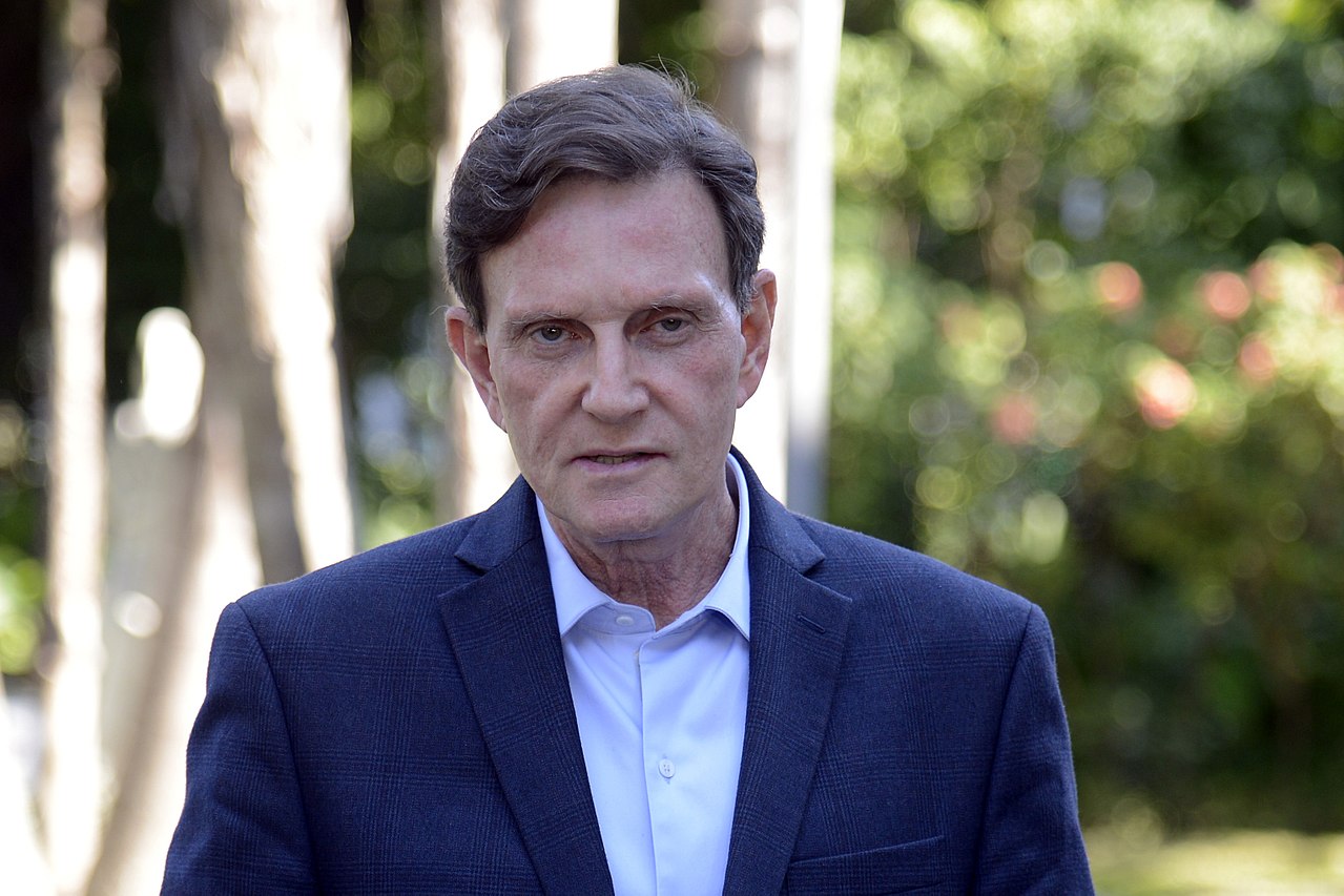 1280px-Prefeito_concede_entrevista_sobre_manifestações_realizadas_por_taxistas_-_35401068513