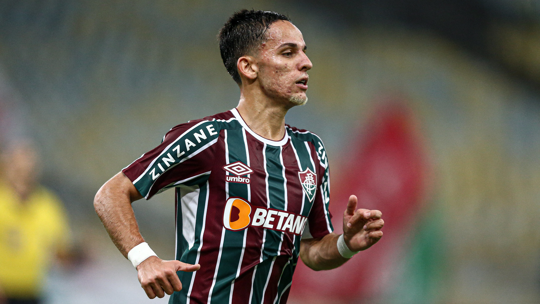 Gabriel Teixeira marca e Fluminense encerra invencibilidade de 18 jogos do  Cuiabá