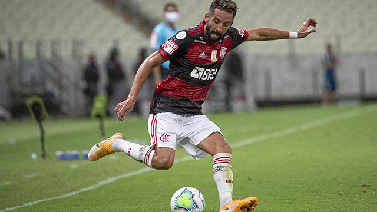 Isla preocupa Flamengo e não deve jogar contra o Racing