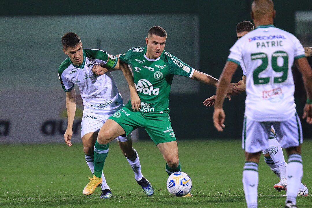 Амазонас шапекоэнсе. Chapecoense игры. Шапекоэнсе Гремио. Chapecoense.