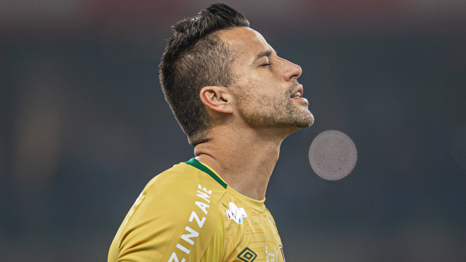 Eleito melhor goleiro da Copa do Brasil, Fábio, do Cruzeiro