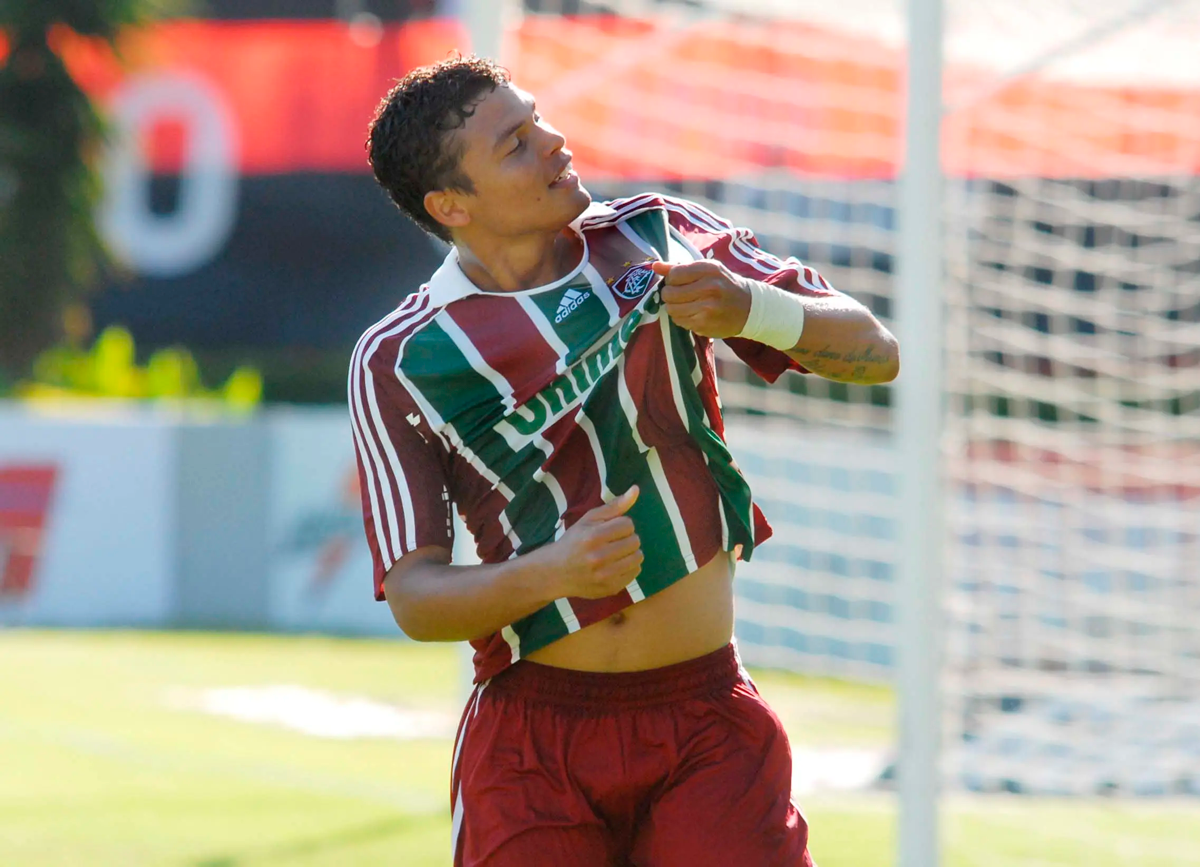 Jornalista Revela Mais Detalhes Sobre Interesse Do Fluminense Em ...