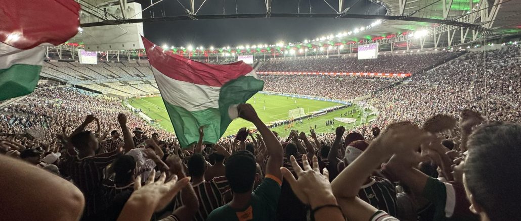 Dono da SAF do Botafogo, John Textor revela para quem torcerá na final da  Libertadores - Fluminense: Últimas notícias, vídeos, onde assistir e  próximos jogos