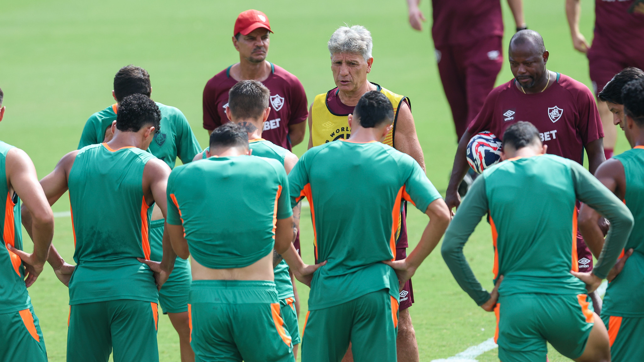 Escalação do Fluminense para o jogo contra o Borussia Dortmund