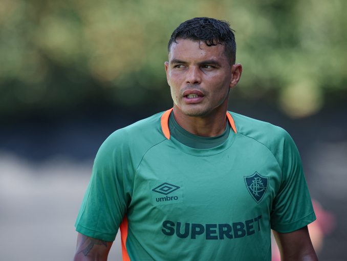 Thiago Silva comanda a defesa do Fluminense