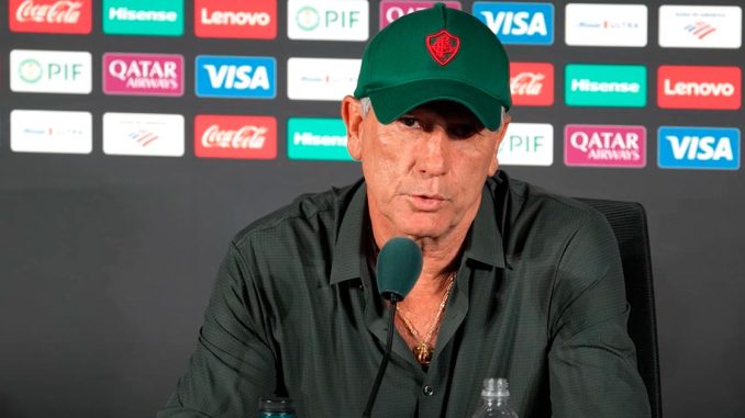 Renato Gaúcho concedeu entrevista coletiva após a vitória sobre a Inter de Milão