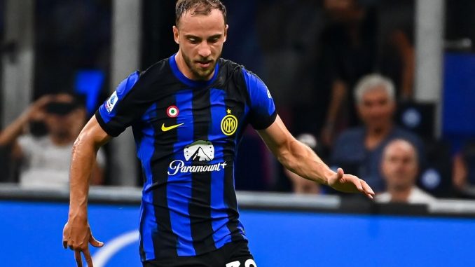 Mundial de Clubes: Carlos Augusto estará em campo no duelo entre Inter de Milão e Fluminense