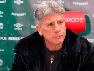 Renato Gaúcho concedeu entrevista coletiva após a vitória sobre o Internacional