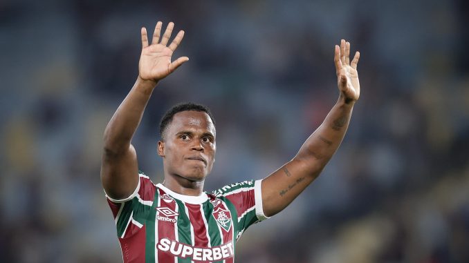 Despedida do Jhon Arias escancara realidade do Fluminense