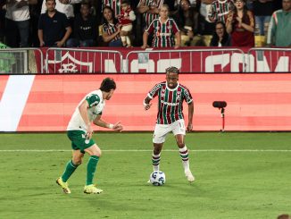 Keno não teve boa atuação diante do Palmeiras.