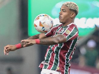 John Kennedy está de volta ao Fluminense após período emprestado ao Chelsea