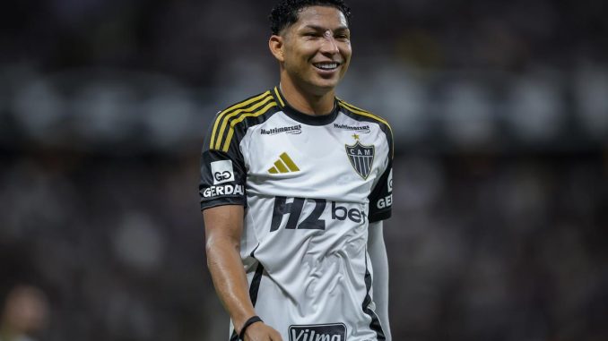 Rony aciona Justiça em busca de rescisão com o Atlético-MG