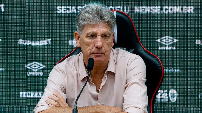 Renato Gaúcho concedeu entrevista coletiva após a derrota para o São Paulo