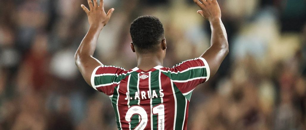 Fluminense anunciou a venda de Jhon Arias