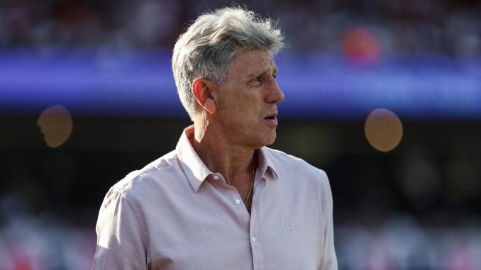 Renato Gaúcho explicou o motivo das mudanças na escalação do Fluminense