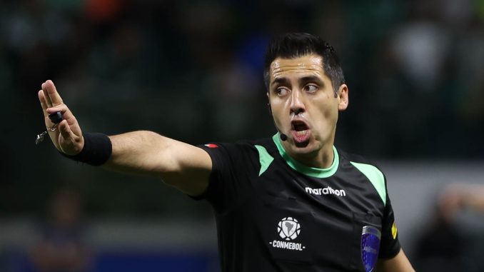 Cristian Garay comandará a arbitragem no duelo entre América de Cali e Fluminense