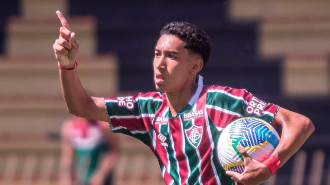 Isaque está na mira do Liverpool