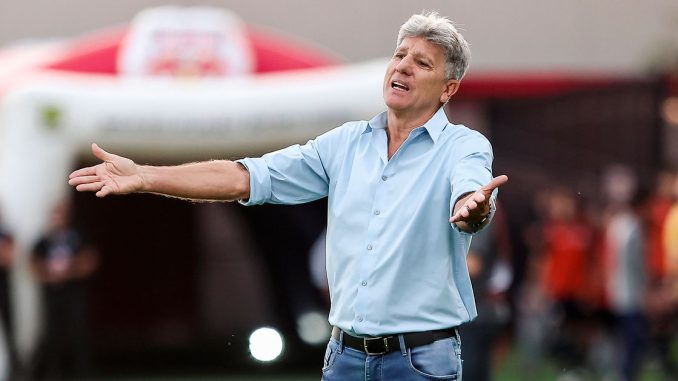 Renato Gaúcho criticou a desatenção do Fluminense contra o RB Bragantino