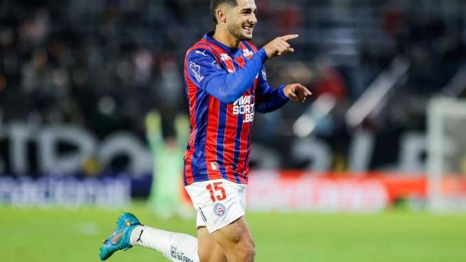 Michel Araújo é um dos desfalques do Bahia para o jogo contra o Fluminense