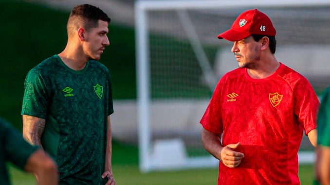 Fernando Diniz confirmou que pediu a contratação de Nino ao Vasco da Gama