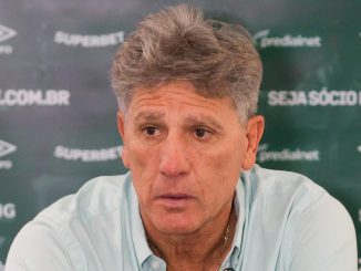 Renato Gaúcho concedeu entrevista coletiva após o empate do Fluminense com o Bahia