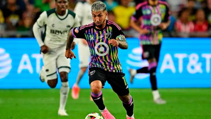 Luciano Acosta está muito perto de ser anunciado pelo Fluminense