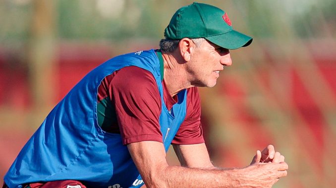 Renato Gaúcho tem dúvida para definir a escalação do Fluminense contra o América de Cali