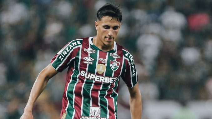 Facundo Bernal tem sido especulado no Real Betis, da Espanha