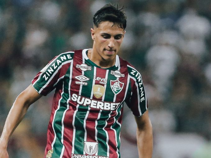 Facundo Bernal tem sido especulado no Real Betis, da Espanha