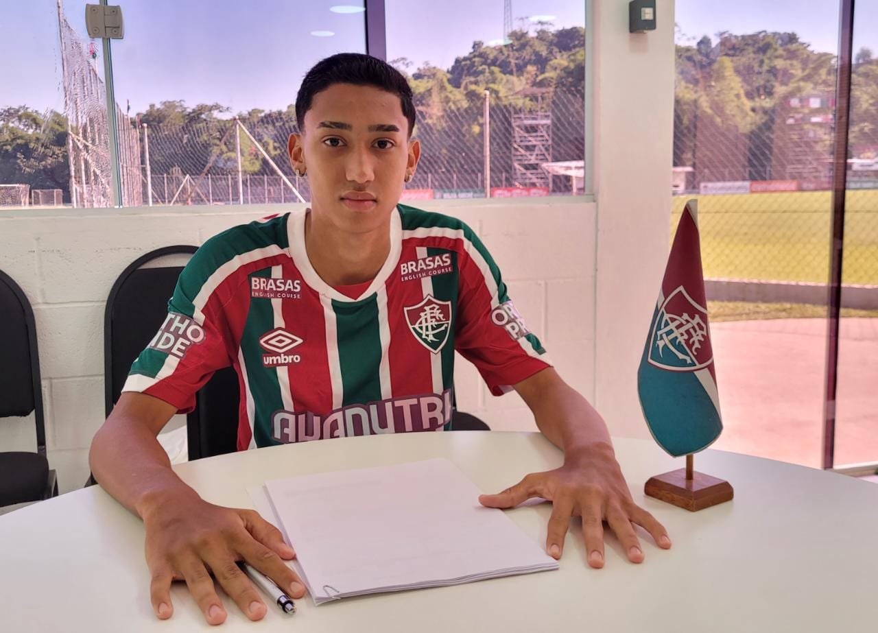 Análise: A inexplicável venda de Isaque para o Shakhtar e o questionamento sobre a gestão do Fluminense