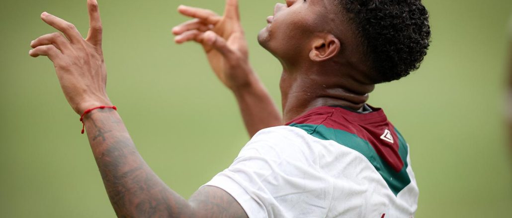 Hércules marcou o gol da vitória do Fluminense sobre o Vitória