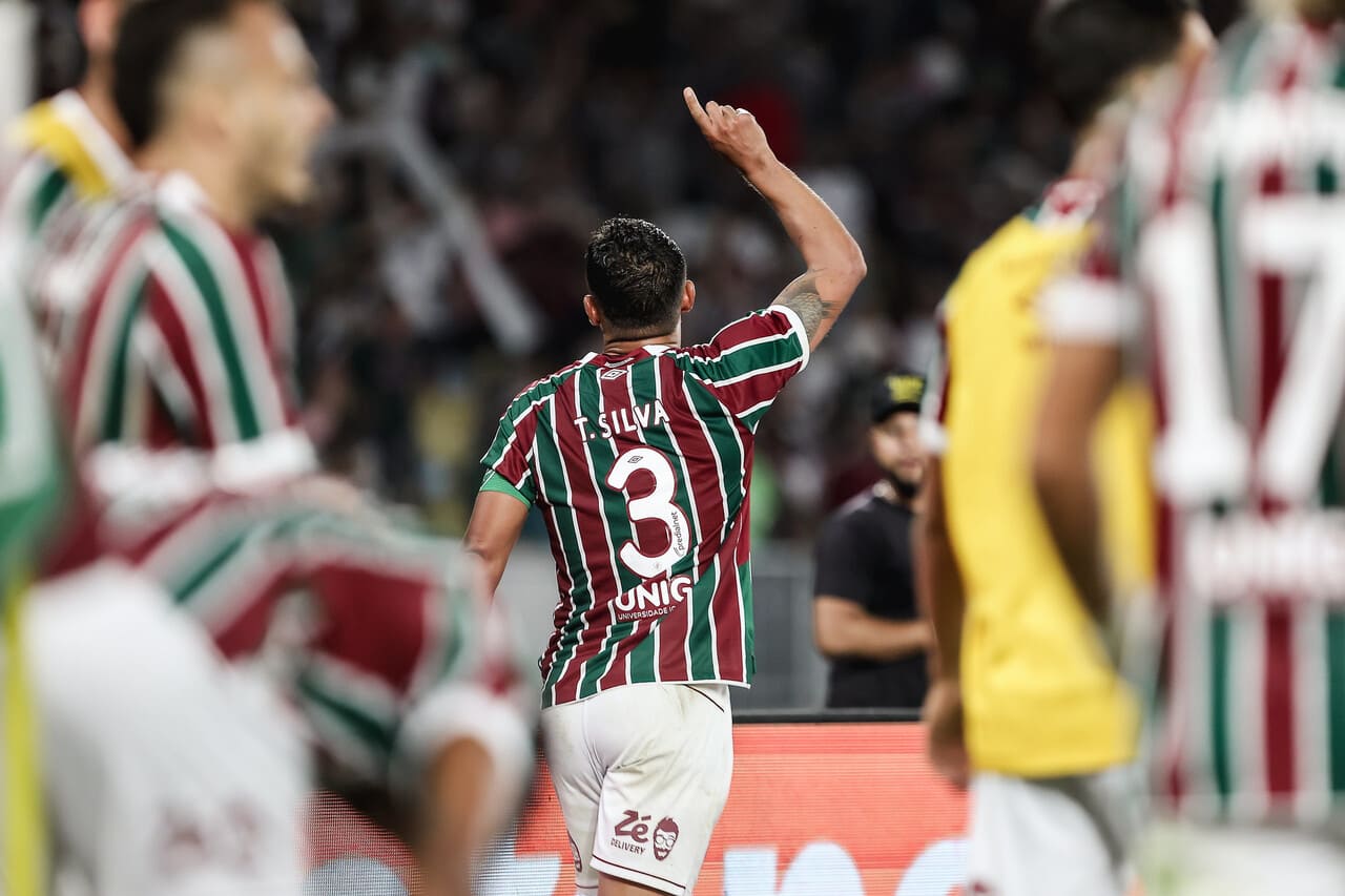 Classificação para o Fluminense e pimenta na língua da torcida do Bahia