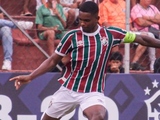 Loiola teve o seu contrato renovado pelo Fluminense