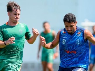 Fluminense goelou o Niteroiense no CT Carlos Castilho