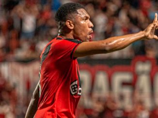 Lelê já soma quatro gols pelo Atlético-GO