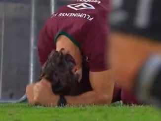 Zubeldía se emocionou com o gol do meia Lima