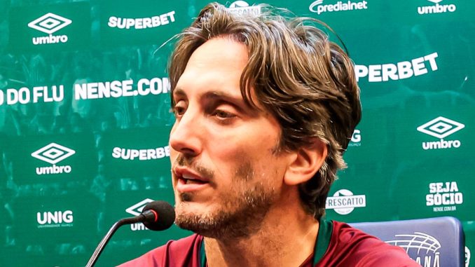 Zubeldía conversou com a imprensa após a vitória sobre o Botafogo
