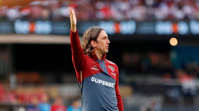 Luis Zubeldía foi o escolhido pela diretoria do Fluminense