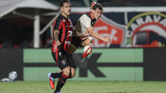 Lavega teve boa atuação contra o Vitória