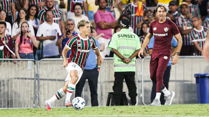 Soteldo e Zubeldía - FOTO: MARINA GARCIA / FLUMINENSE F.C.