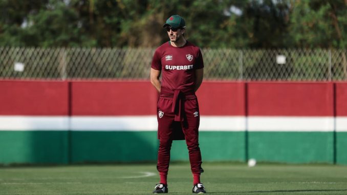54828415465_5143b458f8_k (1) (1) Luis Zubeldía - FOTOS: LUCAS MERÇON / FLUMINENSE F.C.
