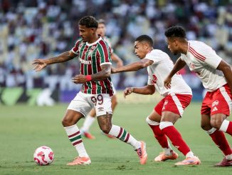 John Kennedy foi a grande novidade na escalação do Fluminense contra o Internacional