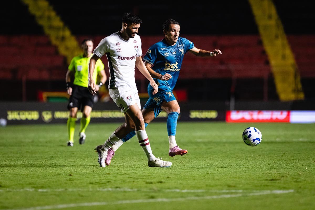 Sport x Fluminense: CBF divulga áudios do VAR com análises de lances polêmicos