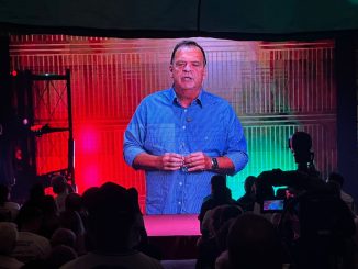 Ricardo Mazella desistiu da sua pré-candidatura para apoiar o Ademar Arrais