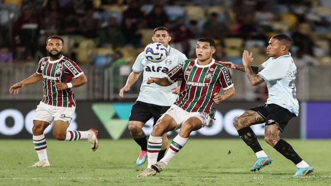 Kevin Serna - FOTO: LUCAS MERÇON / FLUMINENSE F.C.