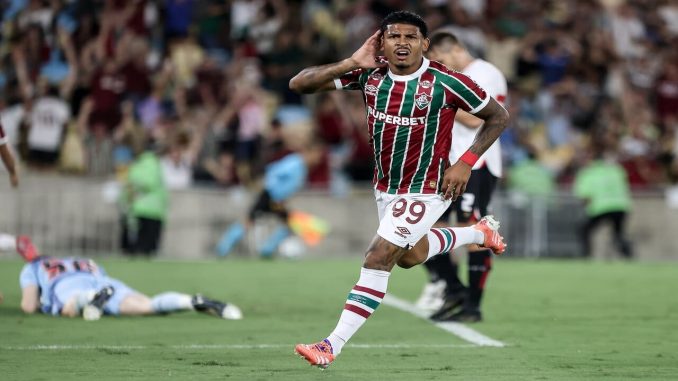 John Kennedy - FOTO: LUCAS MERÇON / FLUMINENSE F.C.