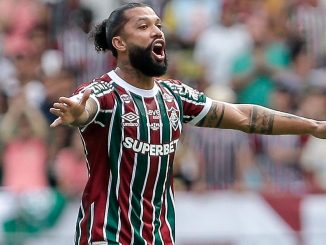 Otávio está na mira do Athletico-PR