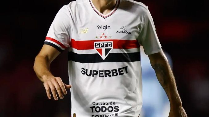 Rafael Tolói São Paulo terá retorno importante para o duelo diante do Fluminense