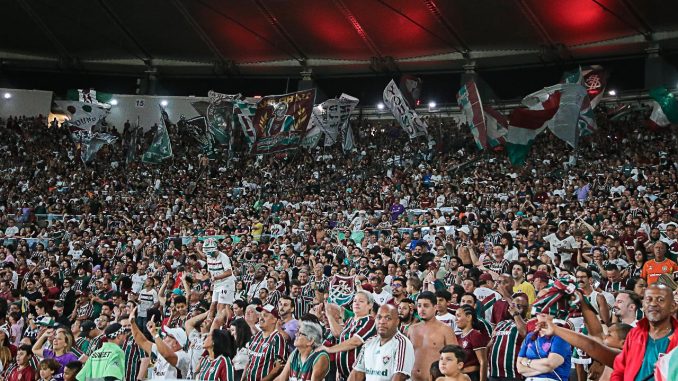 A diretoria do Fluminense Football Club traçou uma estratégia para facilitar a venda de ingressos à torcida tricolor